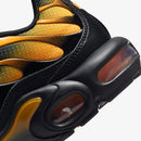 Tênis Nike Air Max Plus Laranja com Preto
