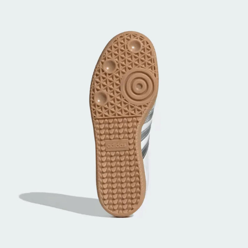 SAMBA OG Silver – Metallic Clássico