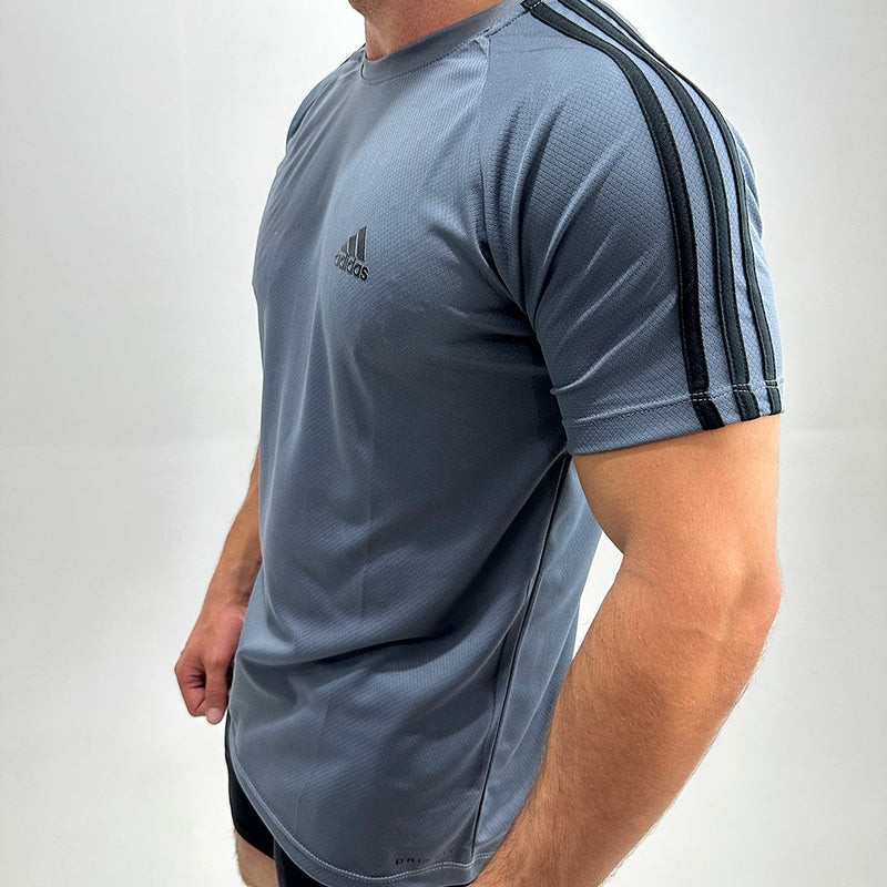 Camiseta Dry Fit III Listras – Ombro Exclusivo