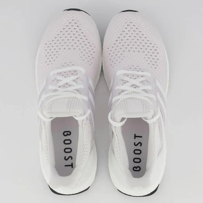 TÊNIS ULTRABOOST 1.0 – Elegante