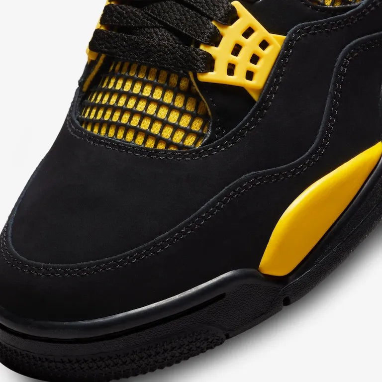 Air Jordan 4 – Thunder Elegante