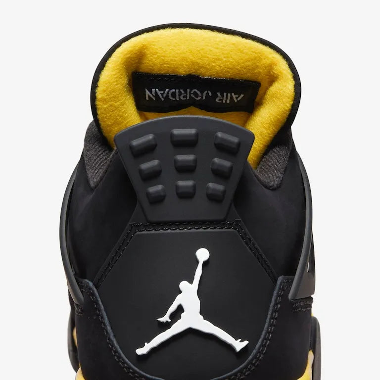 Air Jordan 4 – Thunder Elegante