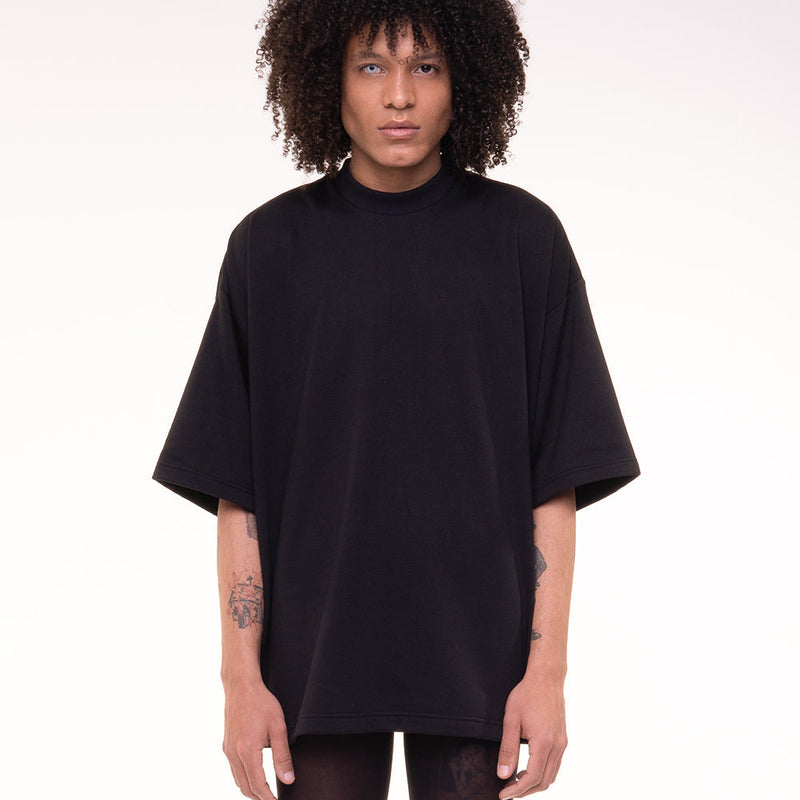 Camiseta Individu Oversized – Black Elegante