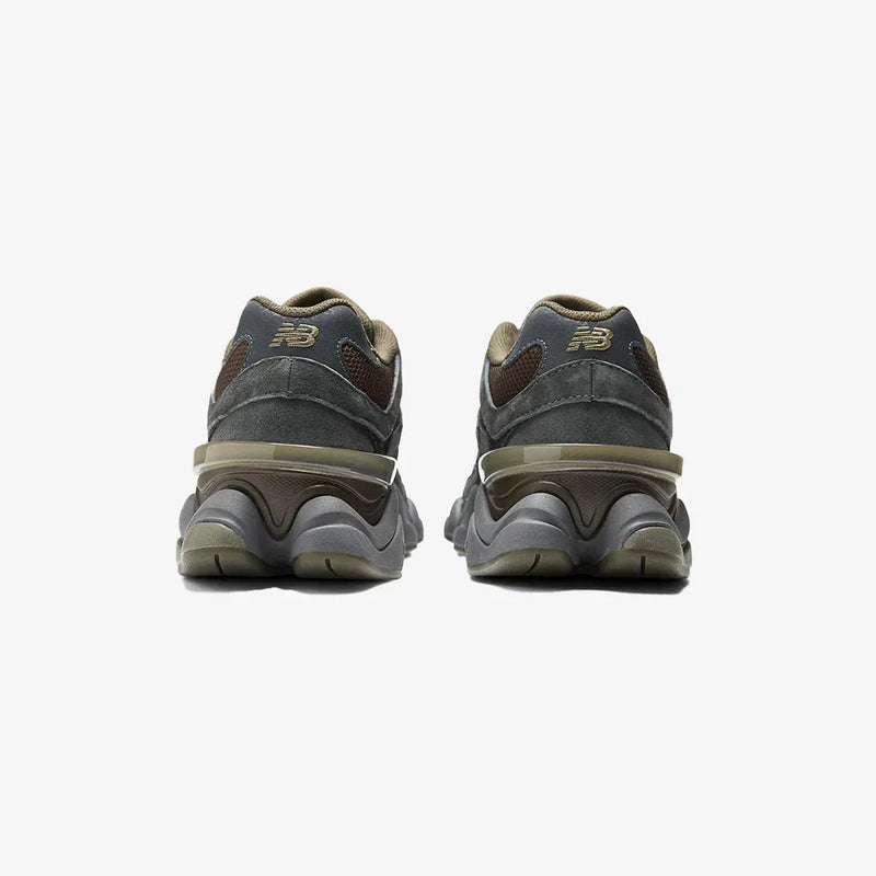 9060 – Blacktop Confortável