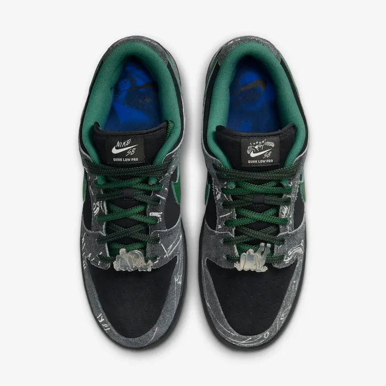 There Skateboards x SB Dunk Low Anthracite and Gorge – Green Clássico