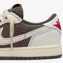 Travis Scott x Air Jordan 1 Low Reverse – Mocha Confortável